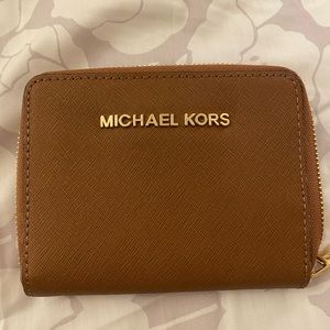 Brand new beige Michael Kors zip wallet